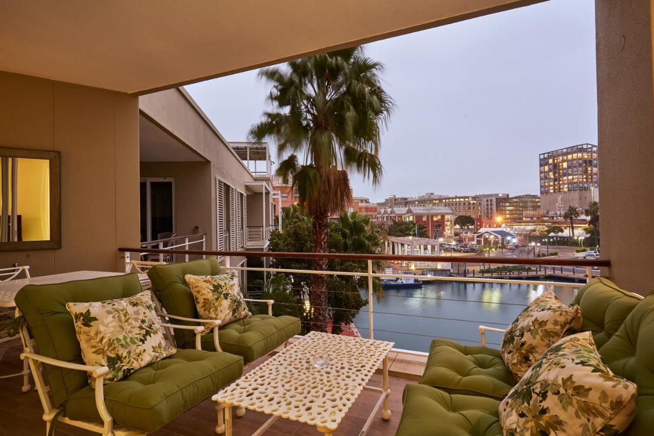 African Elite Waterfront ケープタウン エクステリア 写真